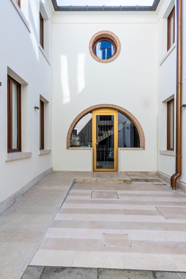 Acca Hotel Βενετία Εξωτερικό φωτογραφία